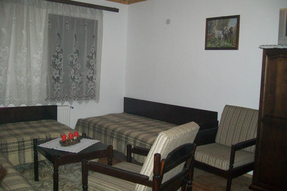 Subotkovtsi Staroto Shkolo House - Rooms For Guests חדר תמונה